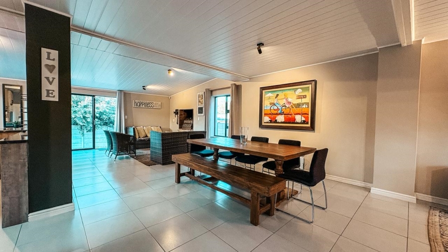 3 Bedroom Property for Sale in Kleinkrantz Western Cape